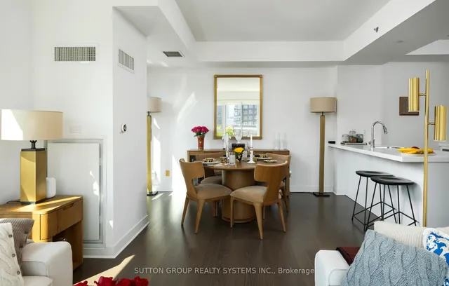 Additional image 5 of 156 Portland St Unit 612