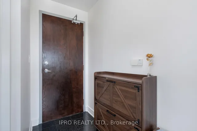 Additional image 5 of 1 Avondale Ave Unit 902