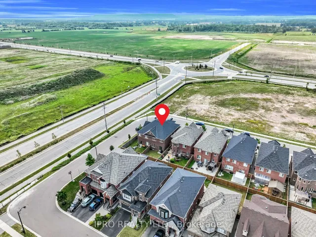 Additional image 37 of 564 Bessborough Dr