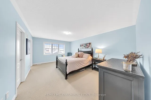 Additional image 25 of 86 Saint Dennis Rd