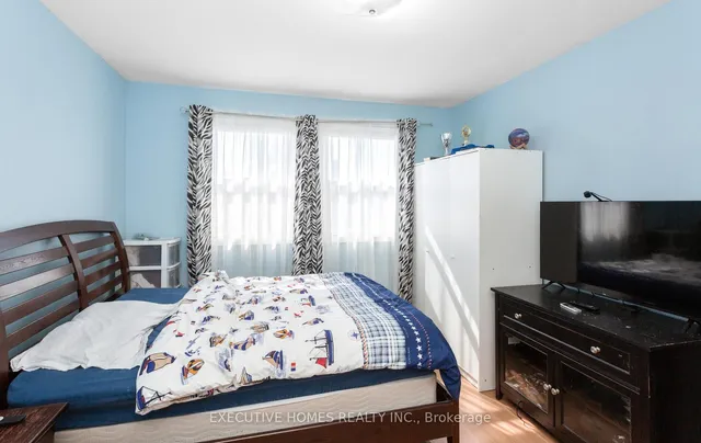 Additional image 26 of 161 Kingsbridge Garden Circ