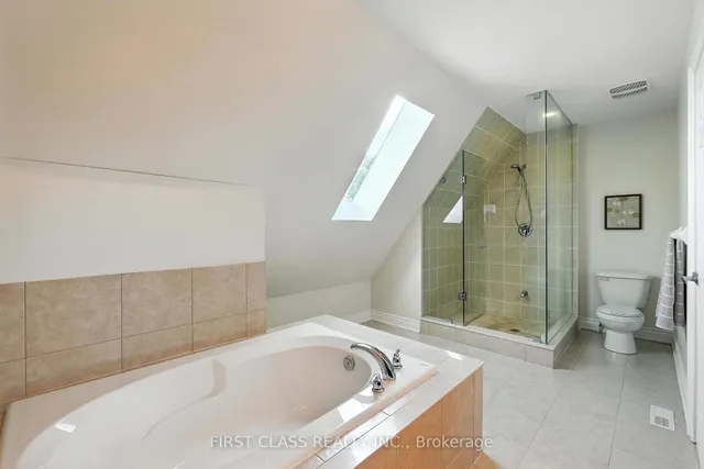 Additional image 28 of 23 Slingsby Lane