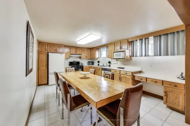 Additional image 26 of 19 Hisey Cres