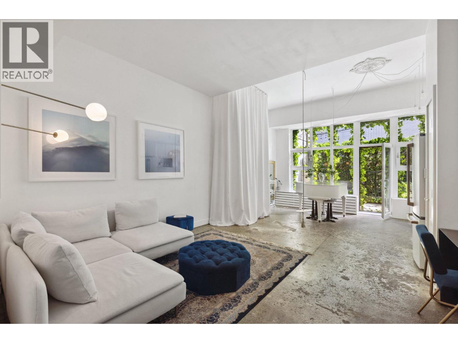 106 205 E 10TH AVENUE|Vancouver, British Columbia V5T4V6