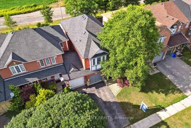 Additional image 42 of 70 Moore Cres