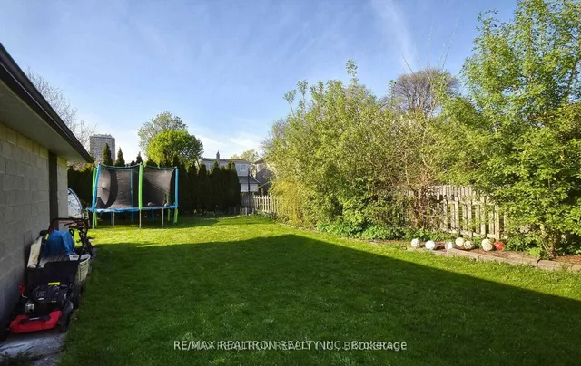 Additional image 6 of 74 Goulding Ave