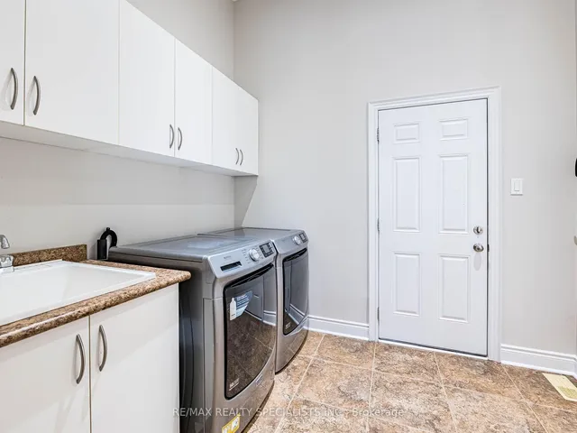 Additional image 21 of 28 Elbern Markell Dr