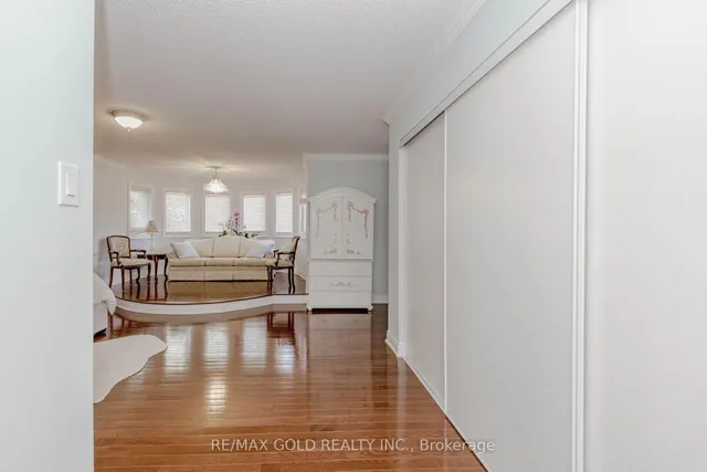 Additional image 34 of 25 Red Cedar Cres