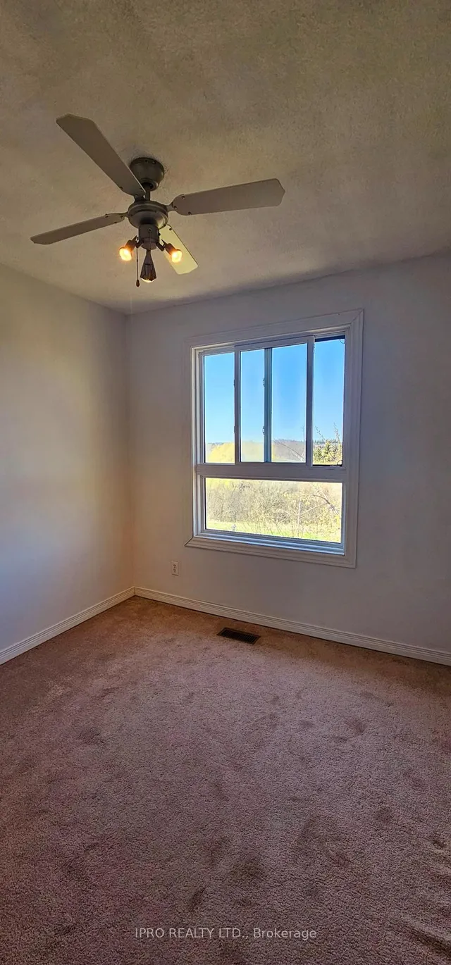 Additional image 21 of 36 Dawson Cres Unit 36