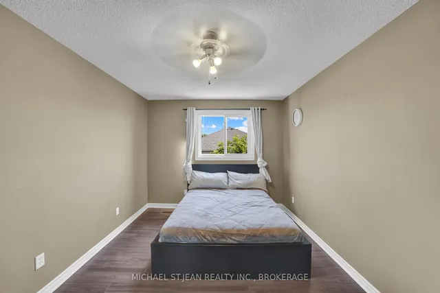 Additional image 25 of 42 Vennio Lane