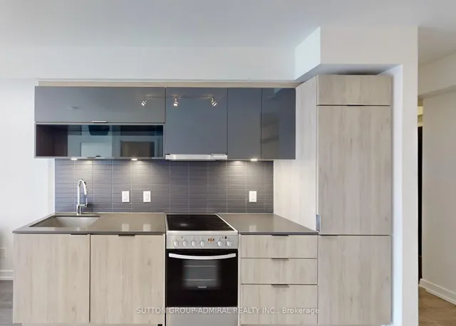 Additional image 8 of 159 Wellesley St Unit 1601