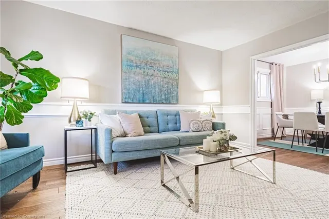 Additional image 2 of 11 Dydzak Crt