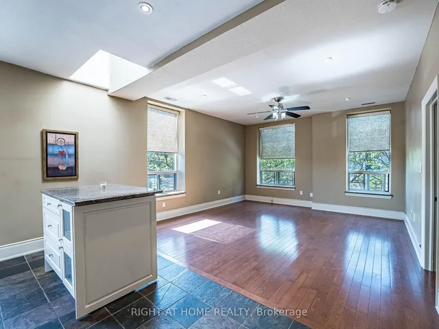 Additional image 18 of 283 King St Unit 302