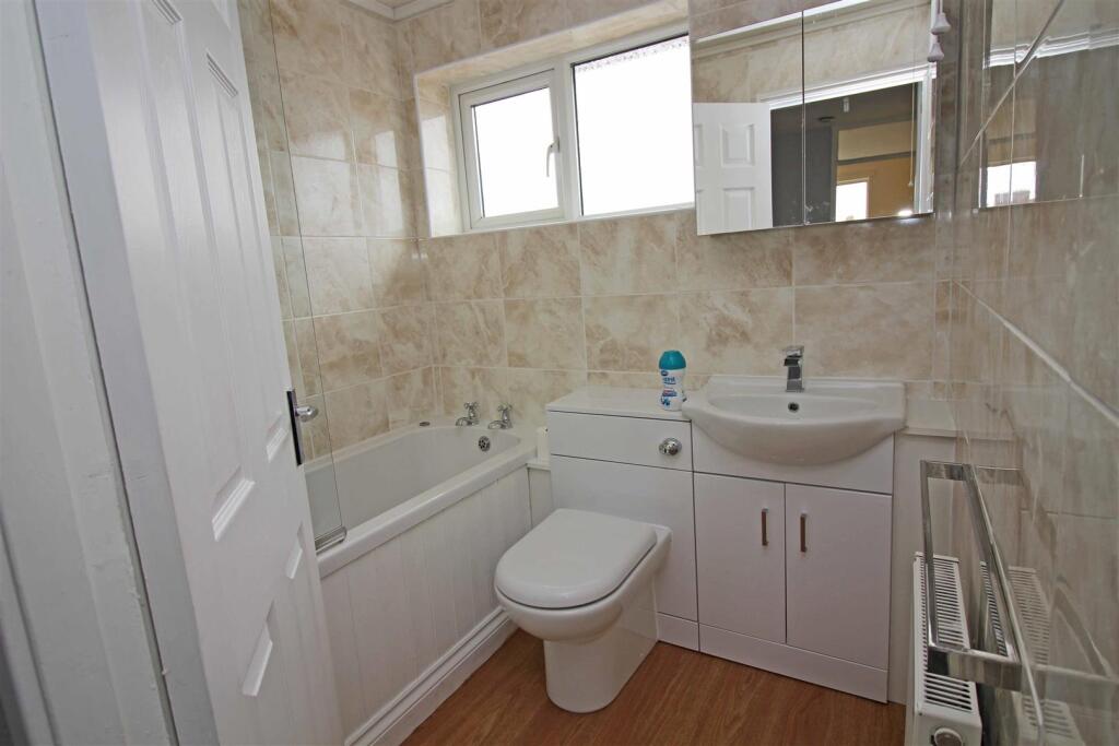 Additional image 3 of 19 Bourne Avenue