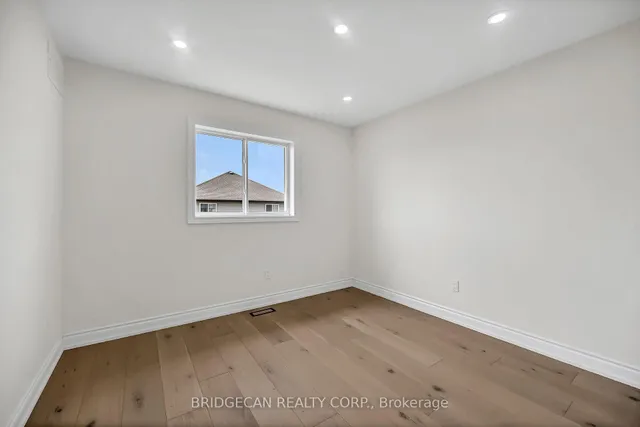 Additional image 35 of 40 Davinci Blvd