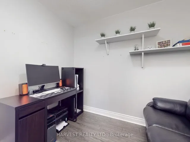 Additional image 22 of 25 Greenview Ave Unit 1716