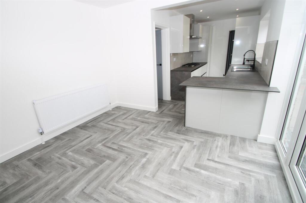 Additional image 15 of Longmoor Road, Halesowen