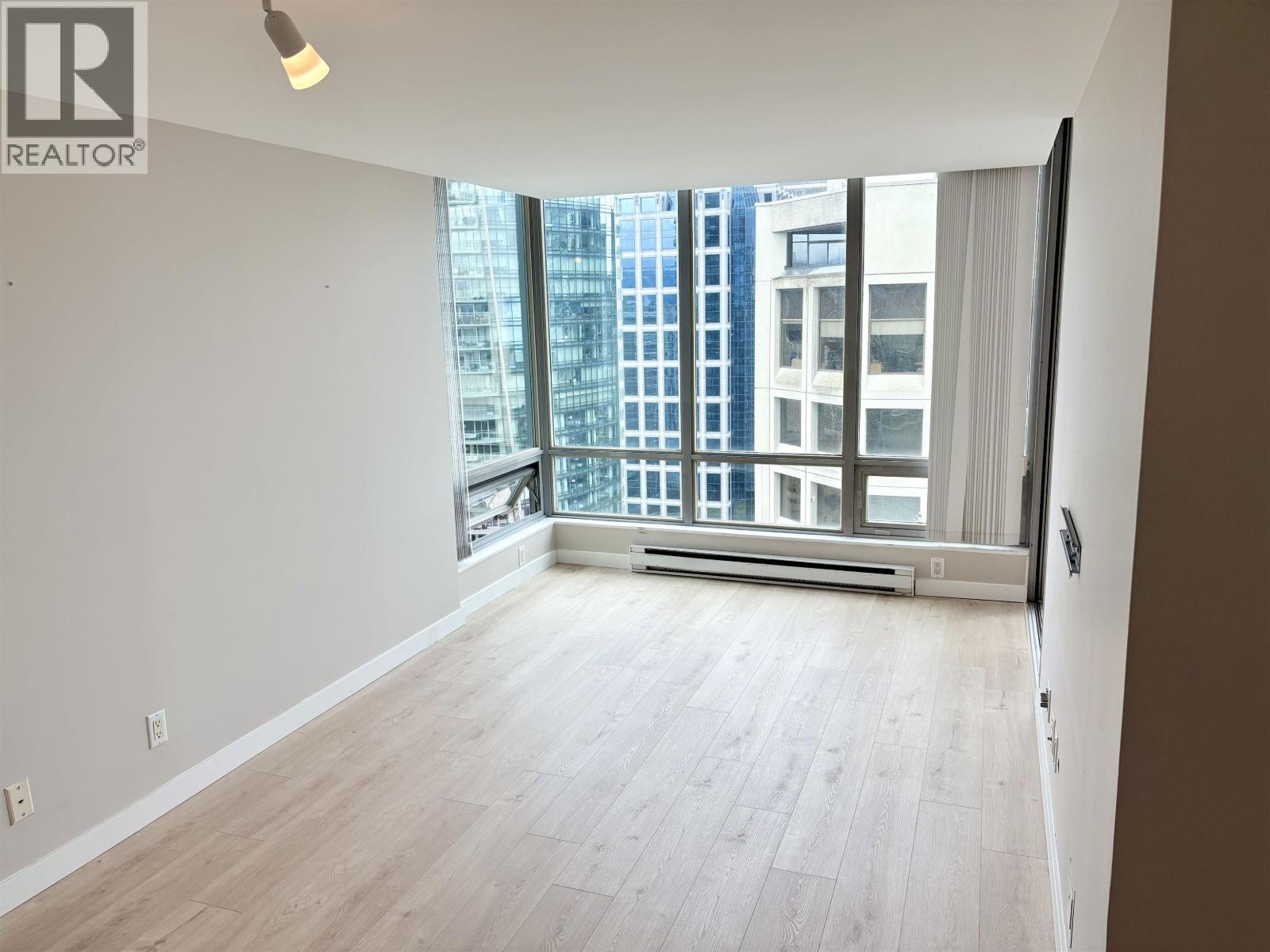 2704 1200 W GEORGIA|Vancouver, British Columbia V6E4R2