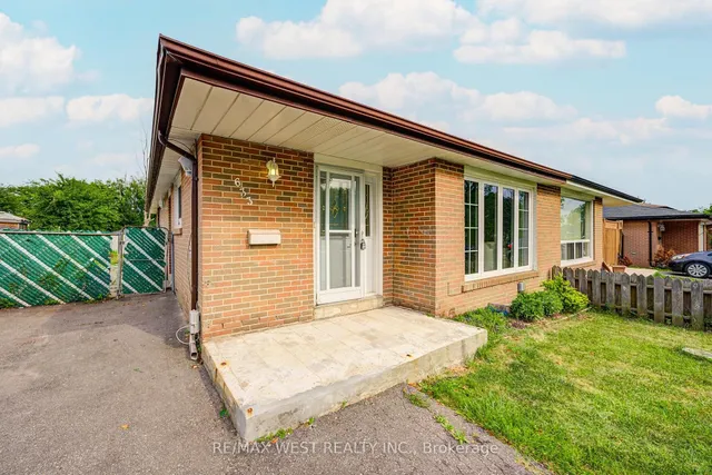 Additional image 9 of 633 Balmoral Dr