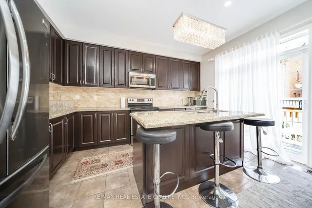 Additional image 15 of 180 Bonnie Braes Dr