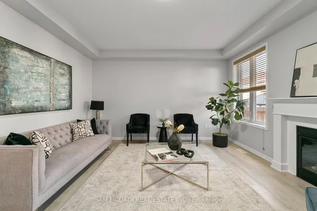 Additional image 18 of 73 Miracle Tr