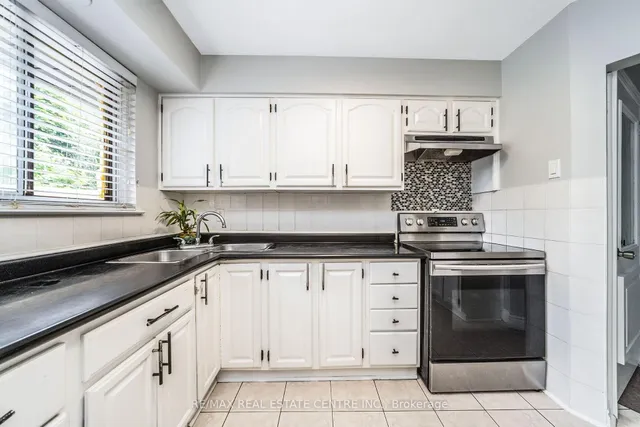 Additional image 19 of 9 Watson Cres
