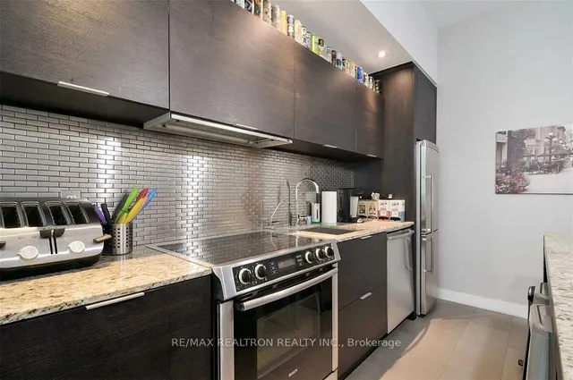 Additional image 8 of 8 Charlotte St Unit 214