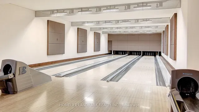 Additional image 27 of 5 Northtown Way Unit 809