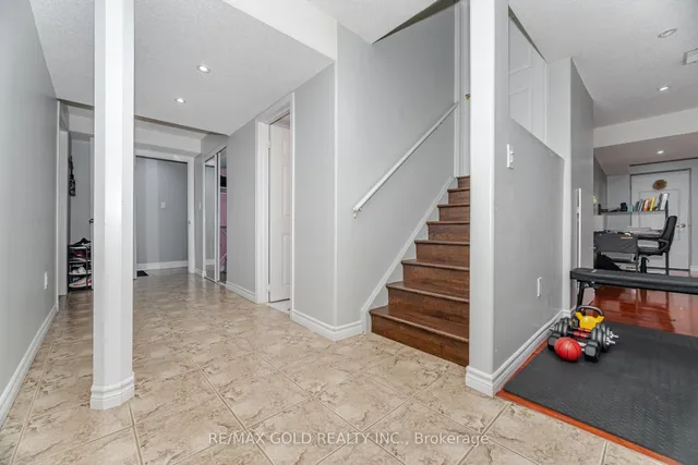 Additional image 23 of 32 Lynnvalley Cres