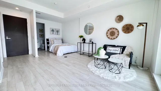 Additional image 3 of 197 Yonge St Unit 2808