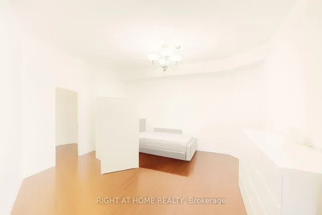 Additional image 8 of 33 Empress Ave Unit ph506