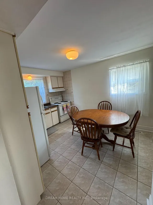 Additional image 11 of 22 Beethoven Crt