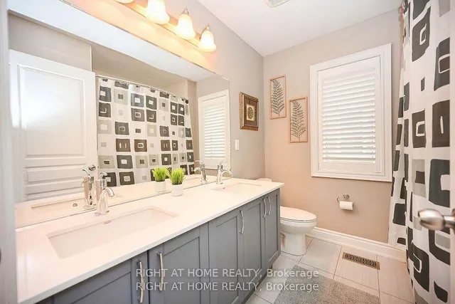 Additional image 12 of 371 Hincks Dr