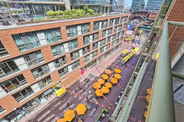 Additional image 28 of 39 Parliament St Unit 808