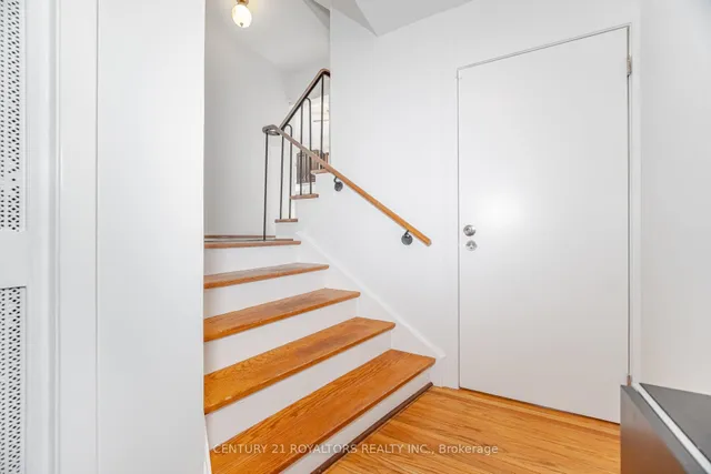 Additional image 7 of 32 Farmington Dr