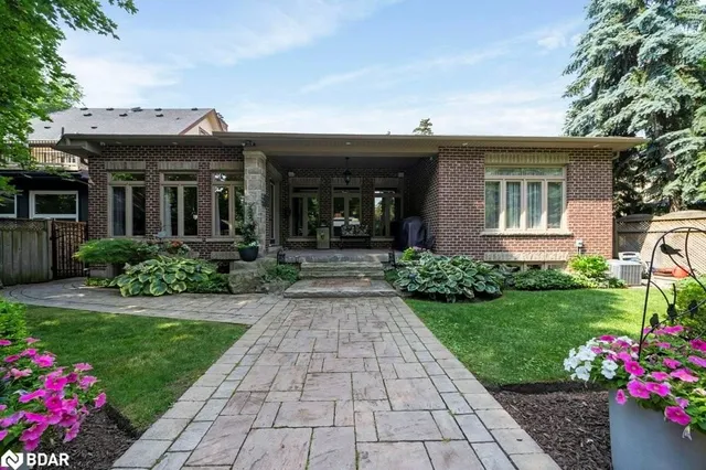 Additional image 40 of 46 Scott St