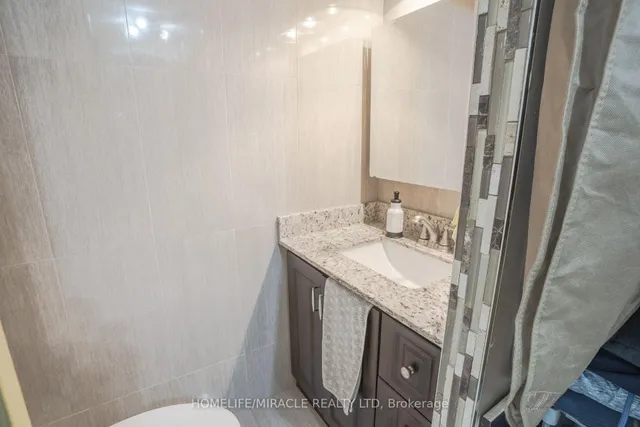 Additional image 28 of 175 Hilda Ave Unit 904