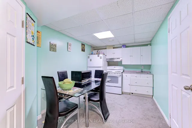 Additional image 18 of 3 Desert Sand Dr