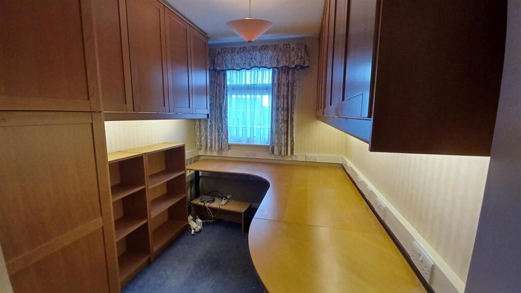 Additional image 18 of Willow Drive, Cheswick Green, Solihull