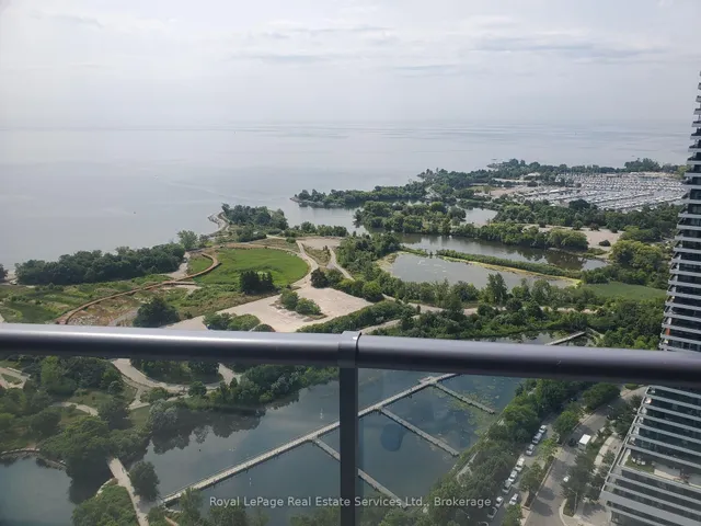 Additional image 32 of 59 Annie Craig Dr Unit 3702