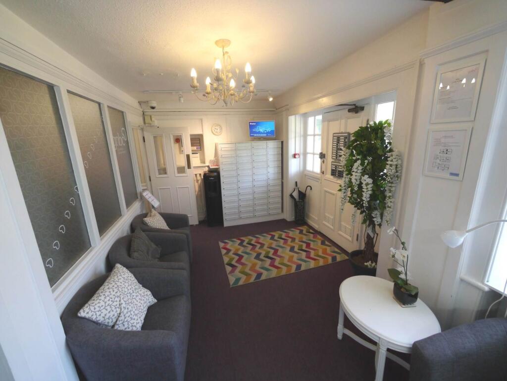 Additional image 3 of Great North Road, Hatfield