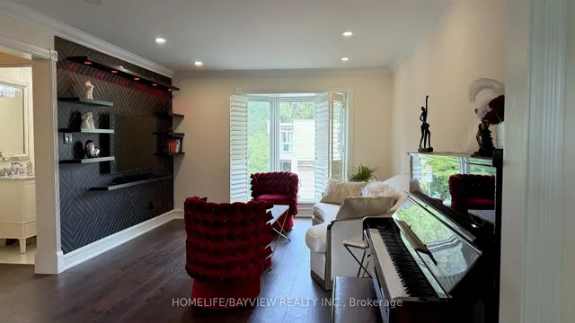 Additional image 10 of 85 Crimson Millway
