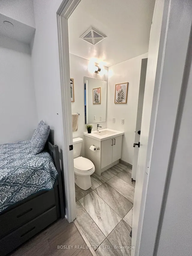 Additional image 25 of 50 George Butchart Dr Unit 407