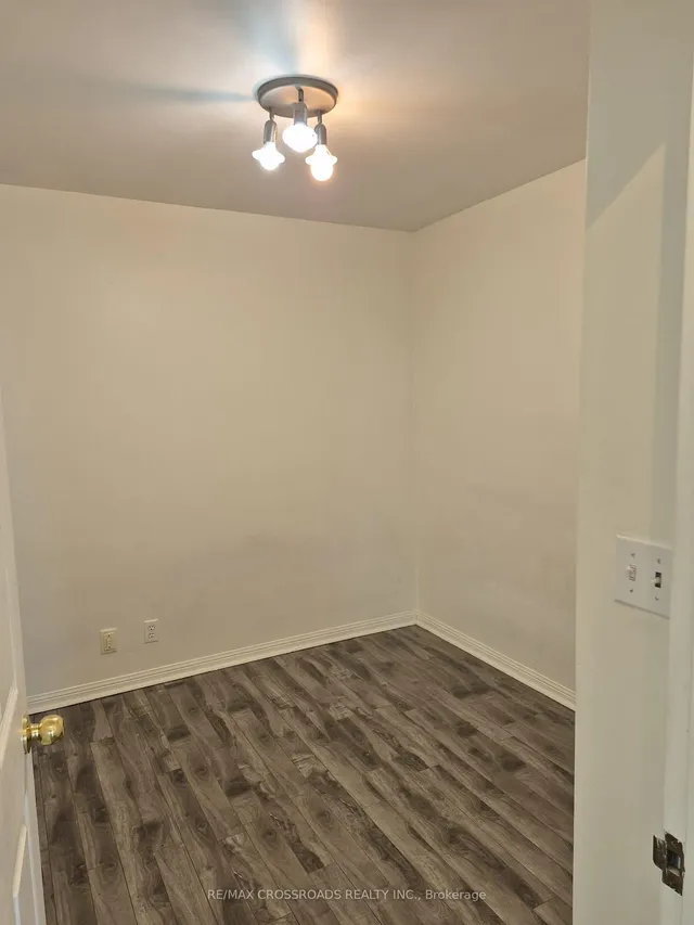 Additional image 8 of 8 Lee Centre Dr Unit 2112