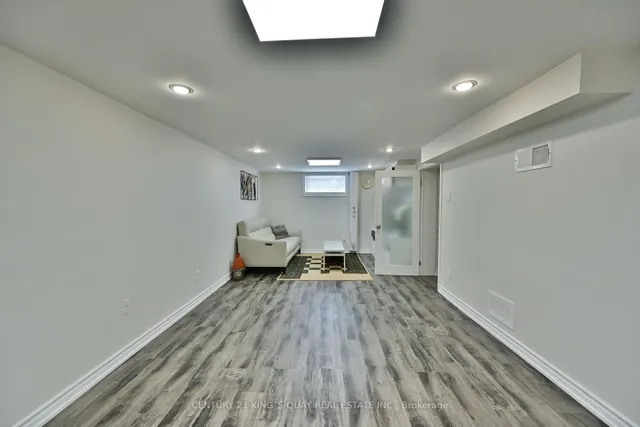 Additional image 27 of 1027 Willowdale Ave