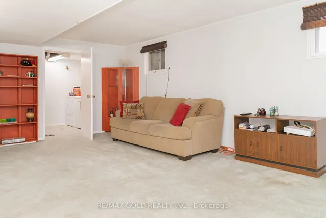Additional image 32 of 16 Drury Cres