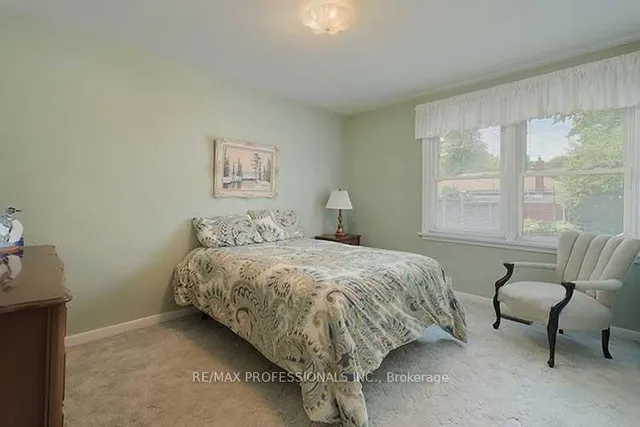 Additional image 17 of 10 Golfwood Hts