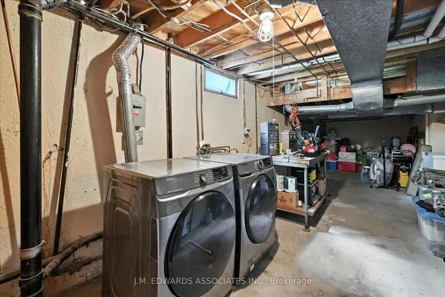 Additional image 34 of 162 Pleasant Ave