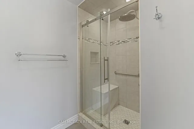 Additional image 28 of 138 Elgin Dr