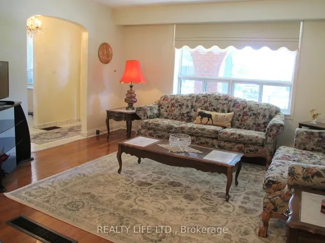 Additional image 5 of 4 Rosalie Ave